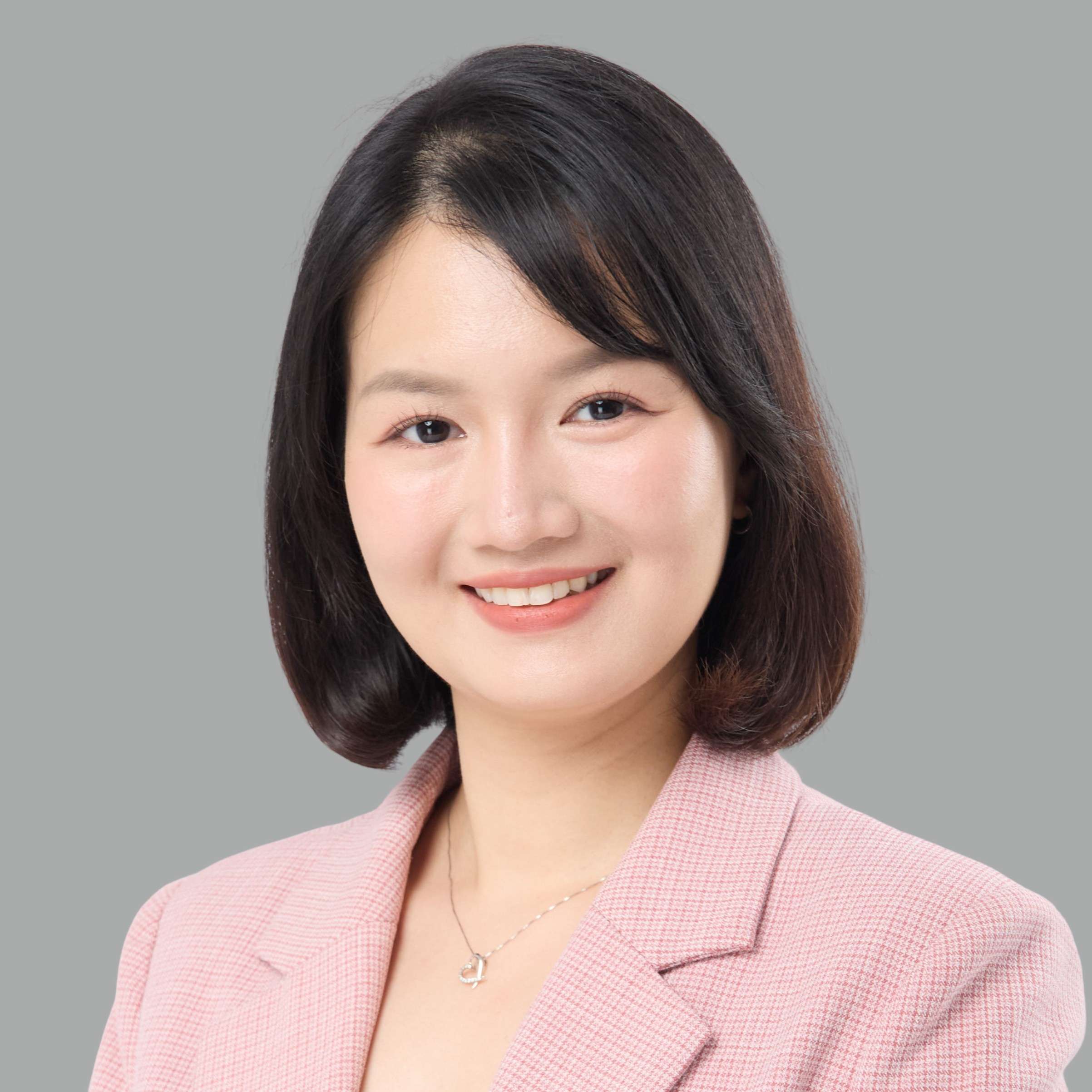Tu Nguyen_CM_square.jpg