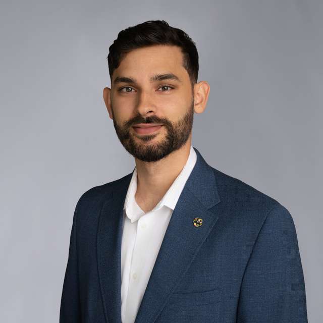 Owais_Ansari HEadshot