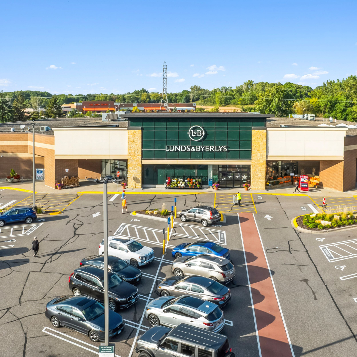 Cushman & Wakefield Brokers $27.65 Million Sale of Prairieview Center in Eden Prairie, Minn.