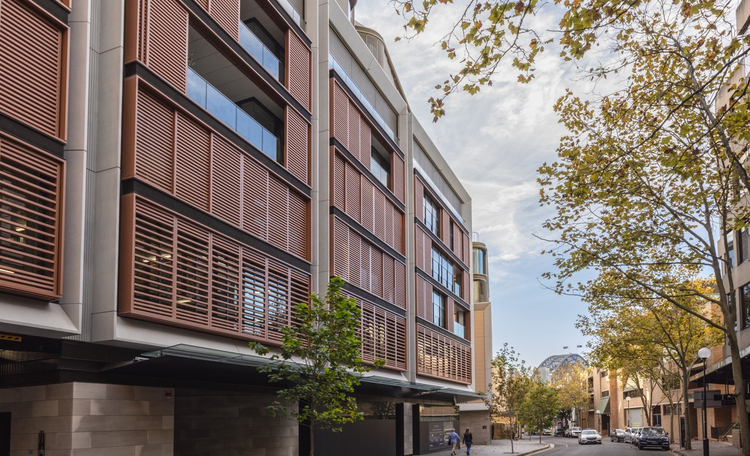 Iconic harbour-side office acquired by leading national law firm