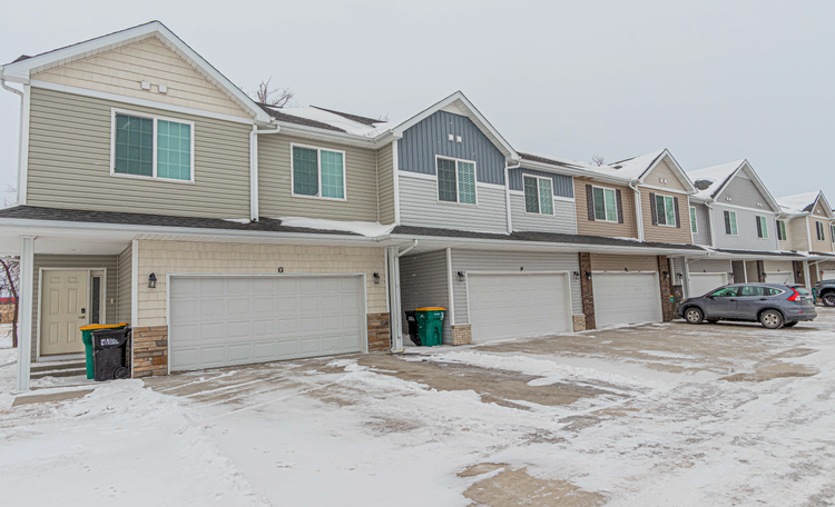 3260 9th St. West. West Fargo ND 58078-10.png