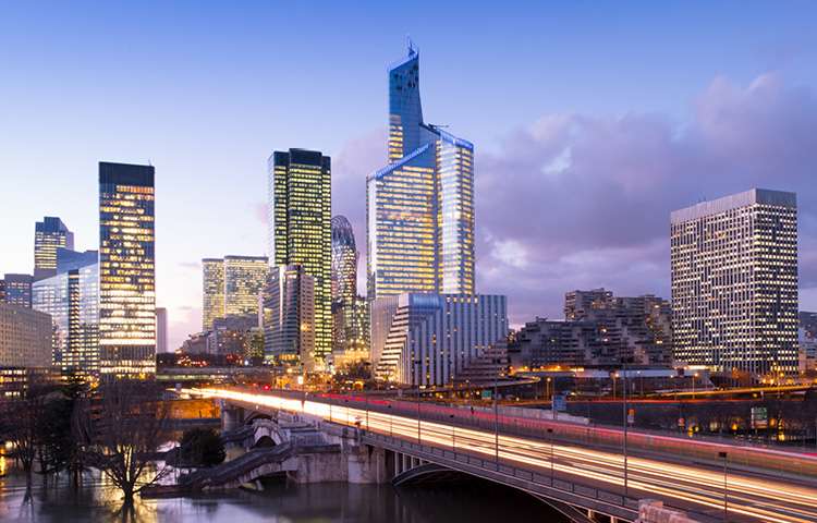 Hero_Banner_750-480_La Defense Moves26.jpg