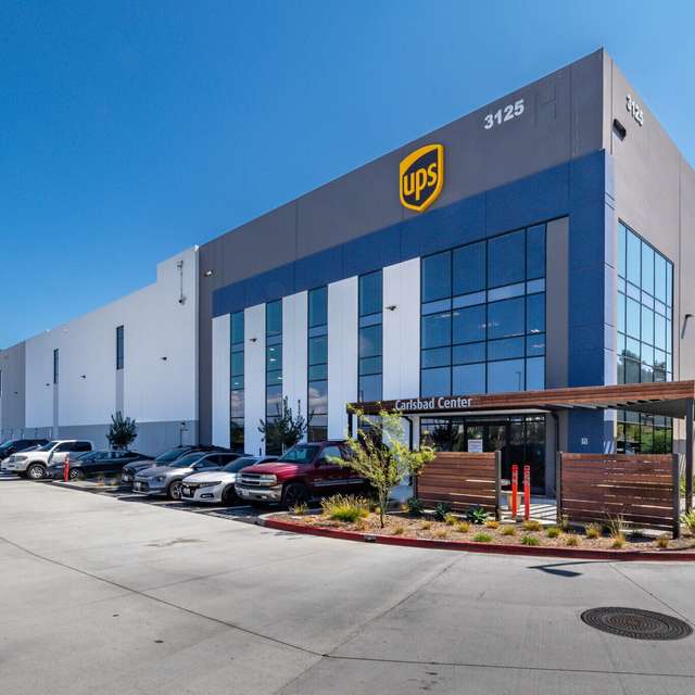 3125 Lionshead Ave.jpg