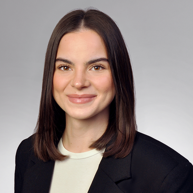 Headshot Sophie Stroh