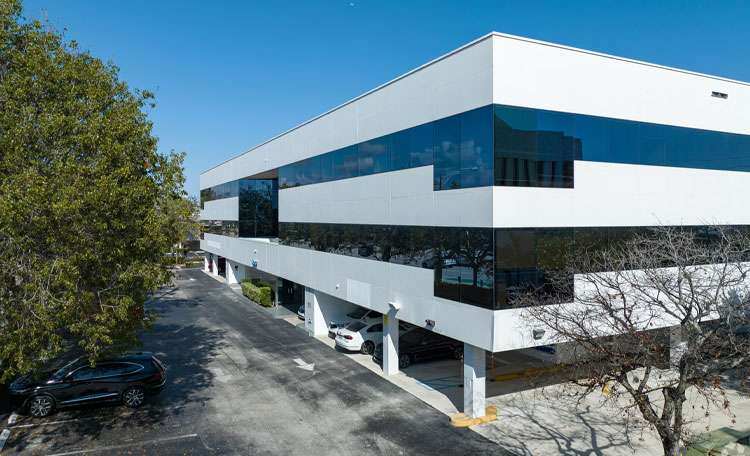 CoralRidgeOfficeCenter.jpg