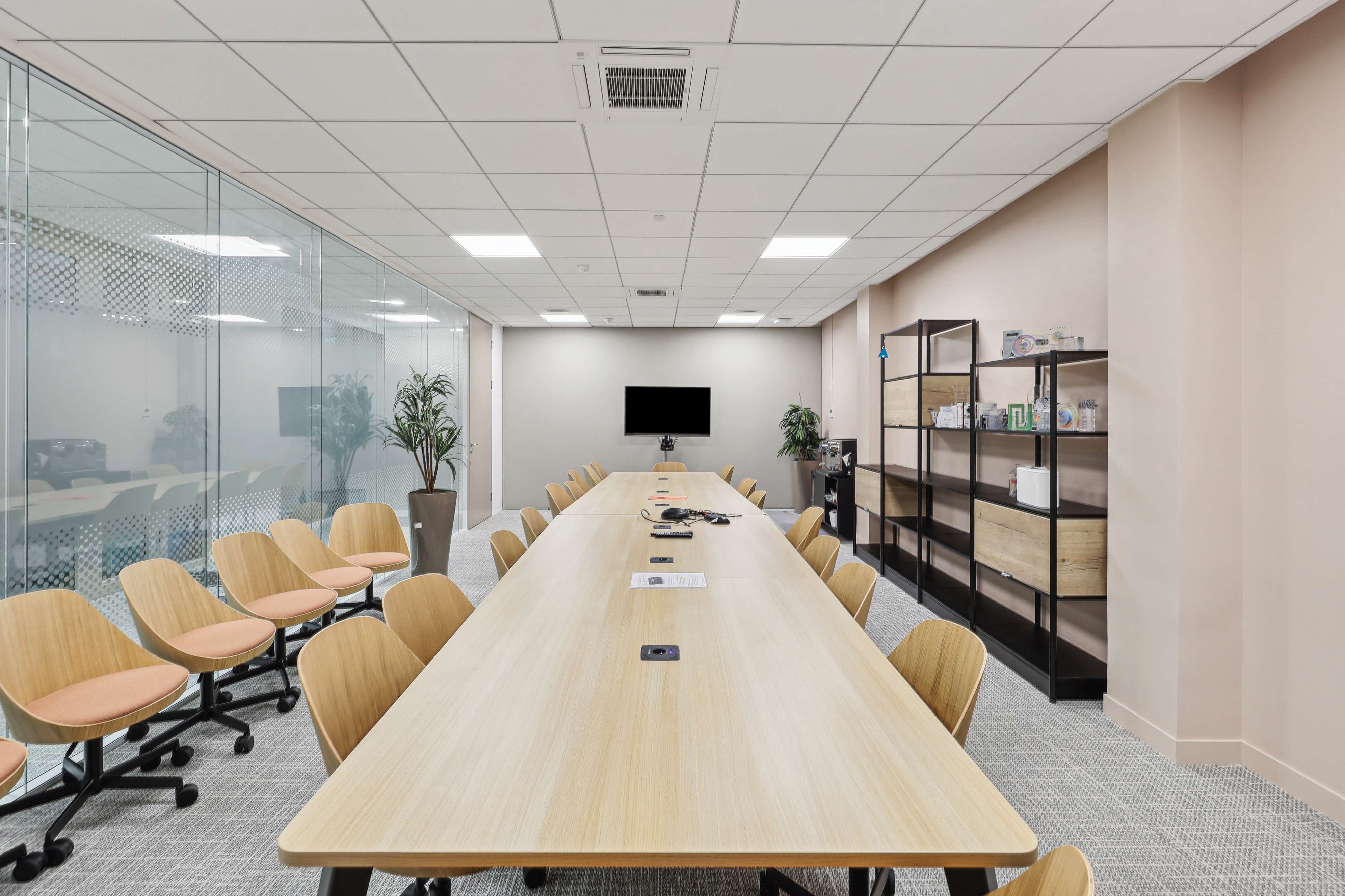 SG ANJOU - conference room