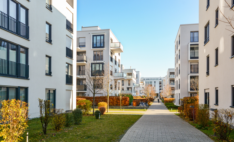 Strong increase in residential property investment activity in the second quarter