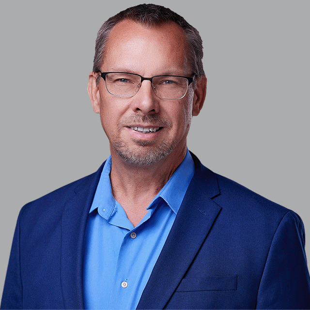 Rob_Tomlinson_Tucson_AZ_Headshot_July25.png