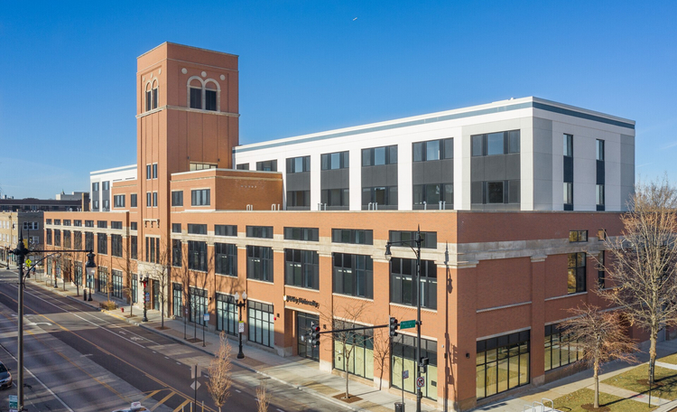 Cushman & Wakefield Brokers $28.45 Million Receivership Sale of 1900 W Lawrence in Chicago’s Ravenswood Neighborhood