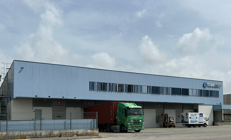 Cushman & Wakefield and CBRE Sell Warehouse in Seixal
