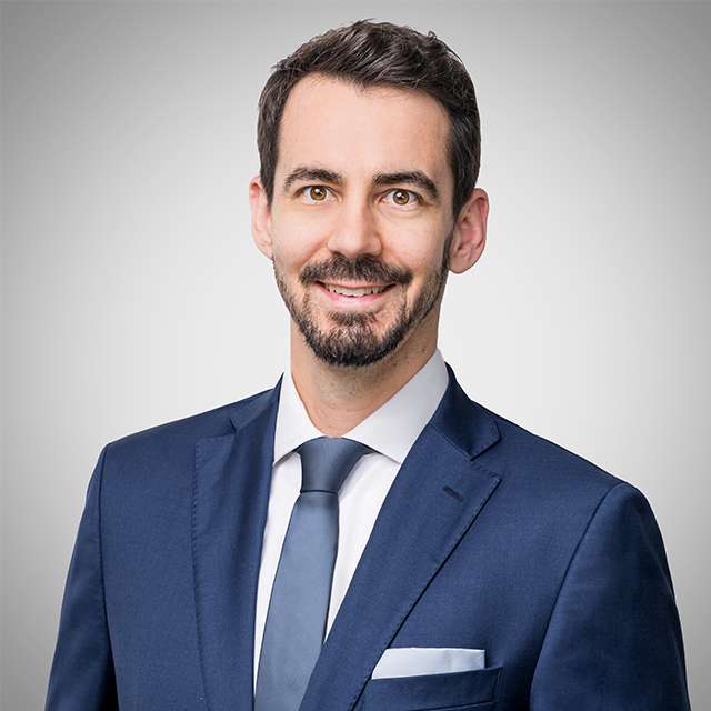 Headshot Peter Hablizel_Director Retail Investment 