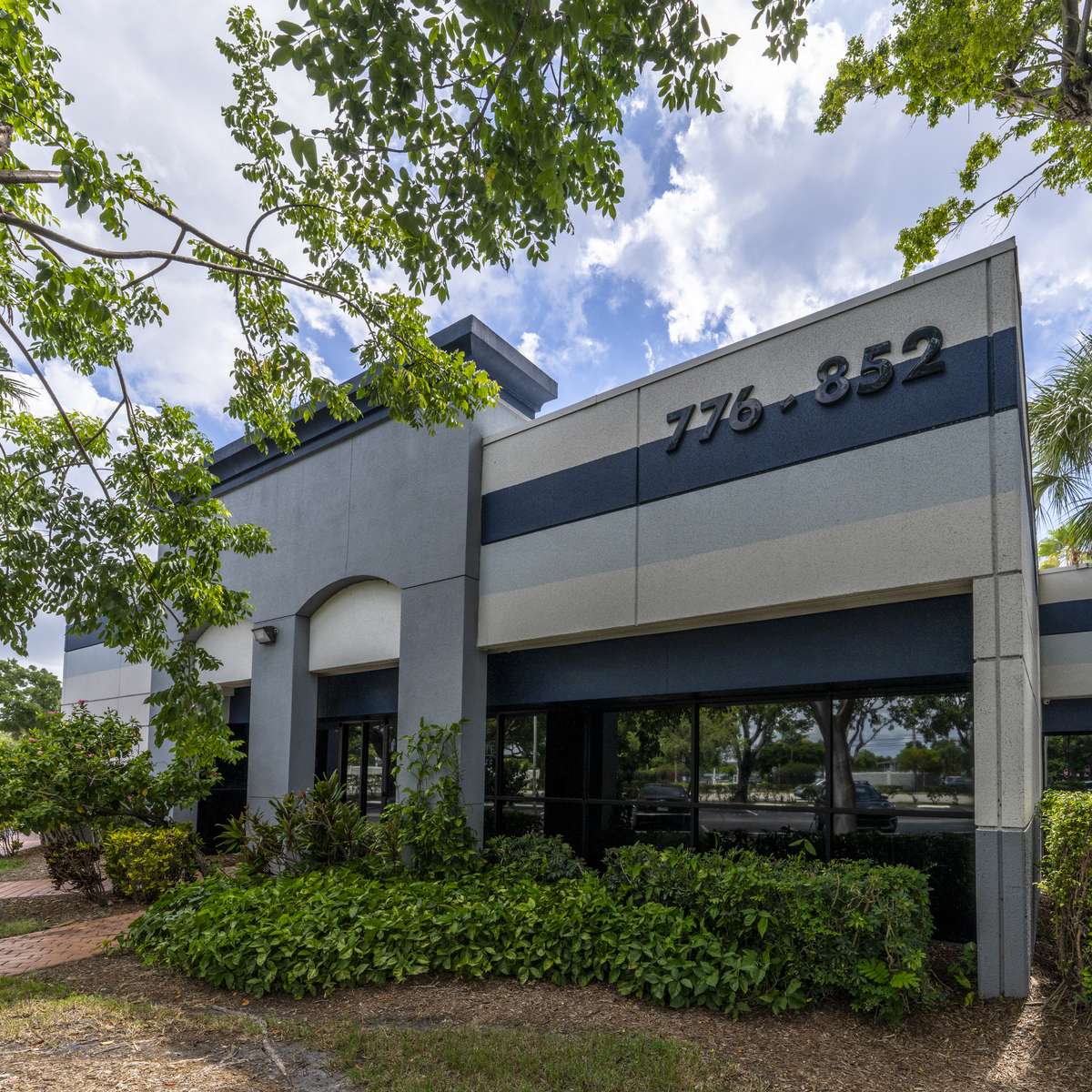 Deerfield Corporate 6.jpg