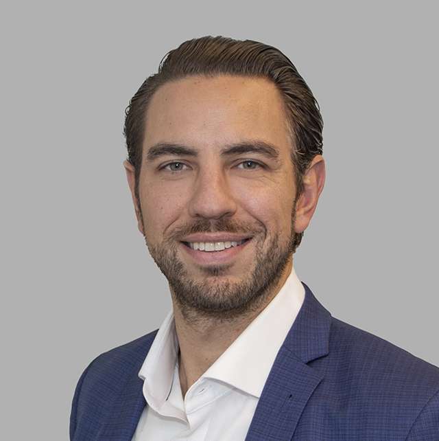 Dylan Walsh Headshot.jpg