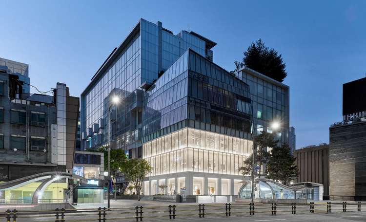 Noon Square Korea.jpg