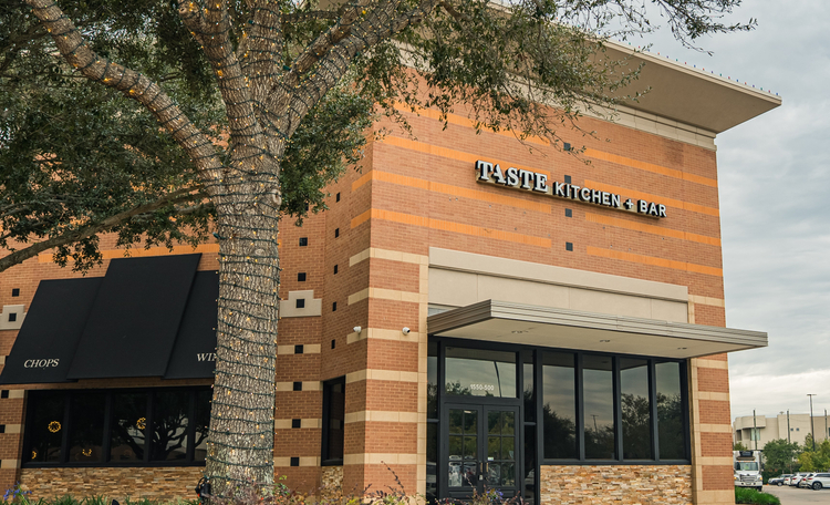 Cushman & Wakefield Represents Taste Kitchen + Bar in Securing the Restaurant’s Second Location in Sugar Land, Texas