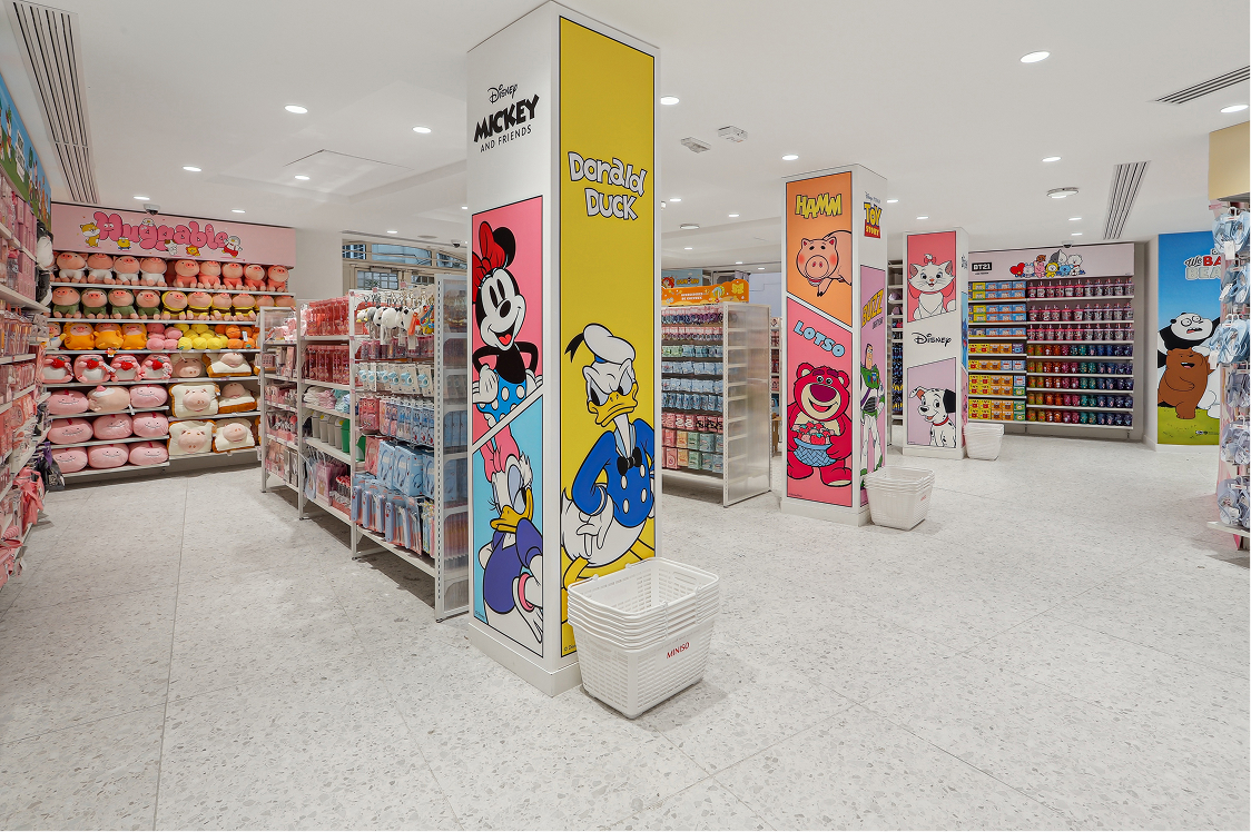 carousel_disney_store