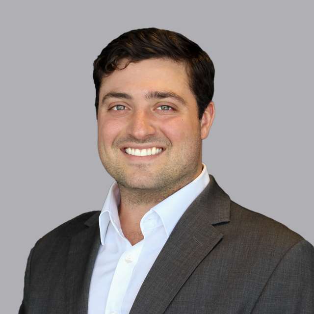 Bizub Jack Headshot.jpg