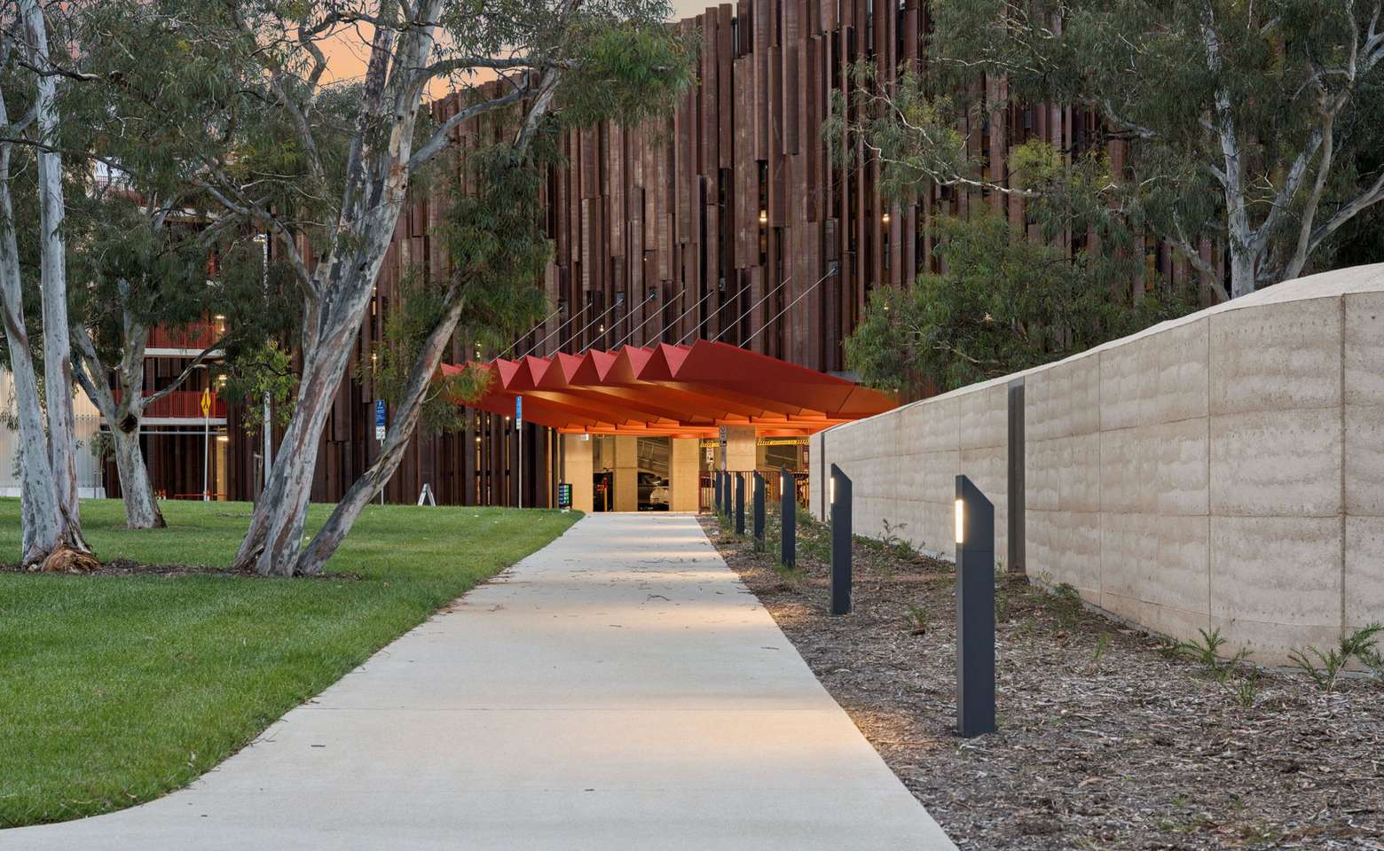 32-web-or-mls-Kings Ave Ground-32_.jpg