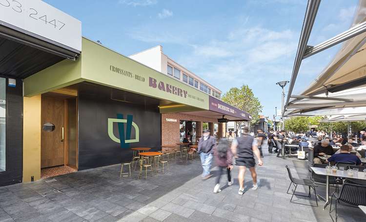 Eaton Mall Oakleigh_card.jpg