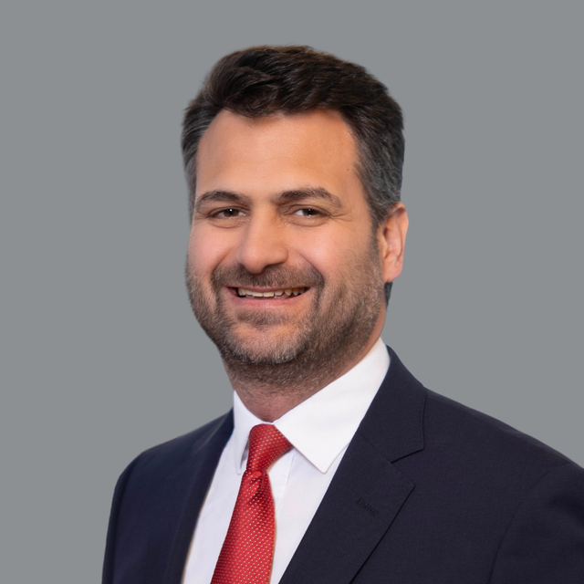 Tuğra Gönden Fotoğraf Gri 2.png