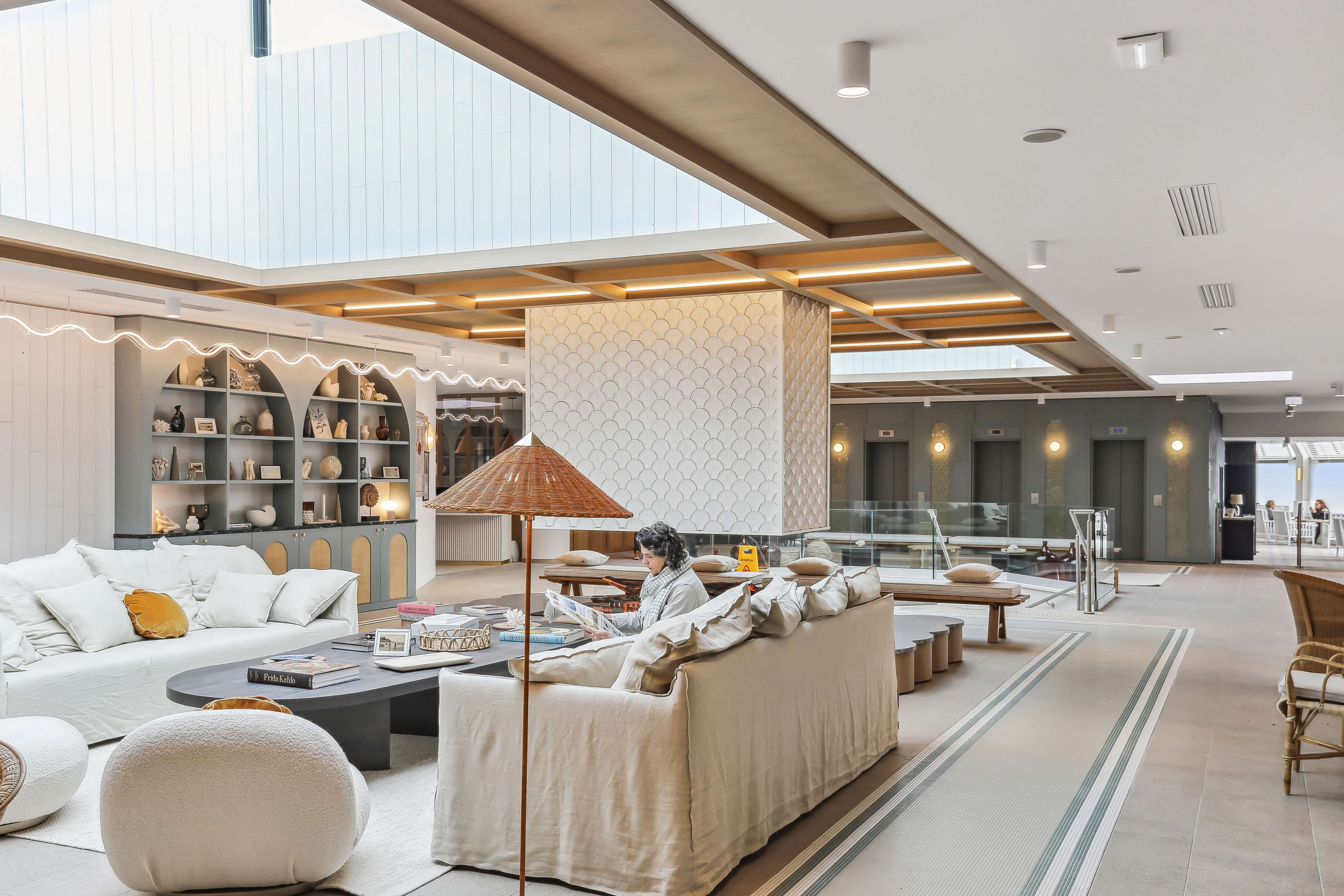 EMERIA-THALASSO relaxing space and hall