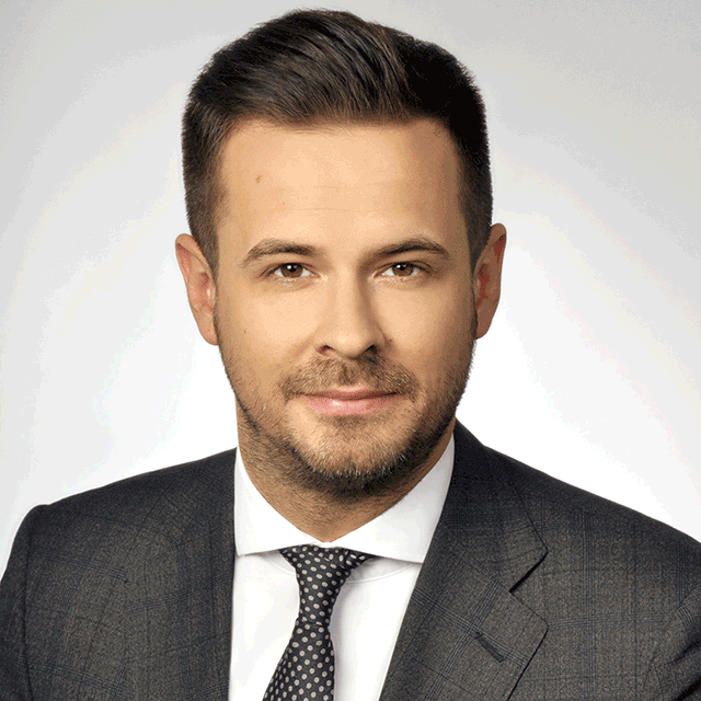 Headshot Fluehmann-Dominique