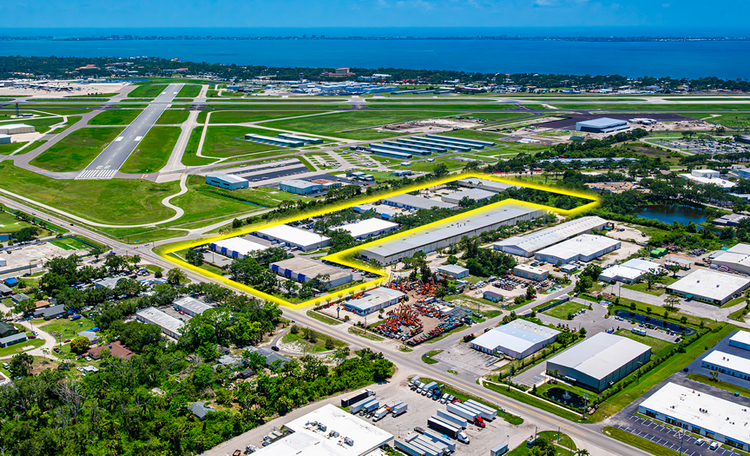 Cushman & Wakefield Represents Sound Capital in the Sale of Airport Commerce Center in Sarasota, Florida, to The Silverman Group