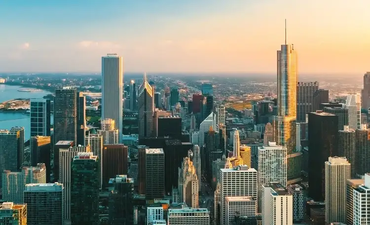 chicago-skyline-hero1.webp