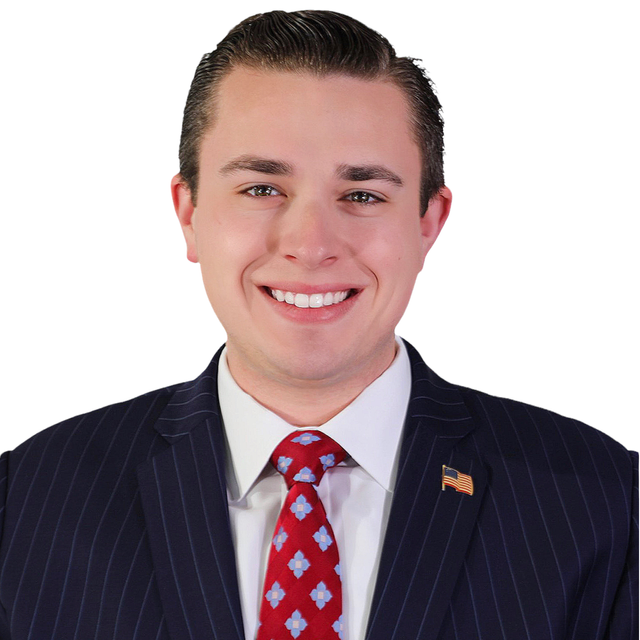 headshot_James Gale.png