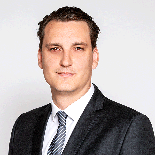 Headshot Bastian-Poppe