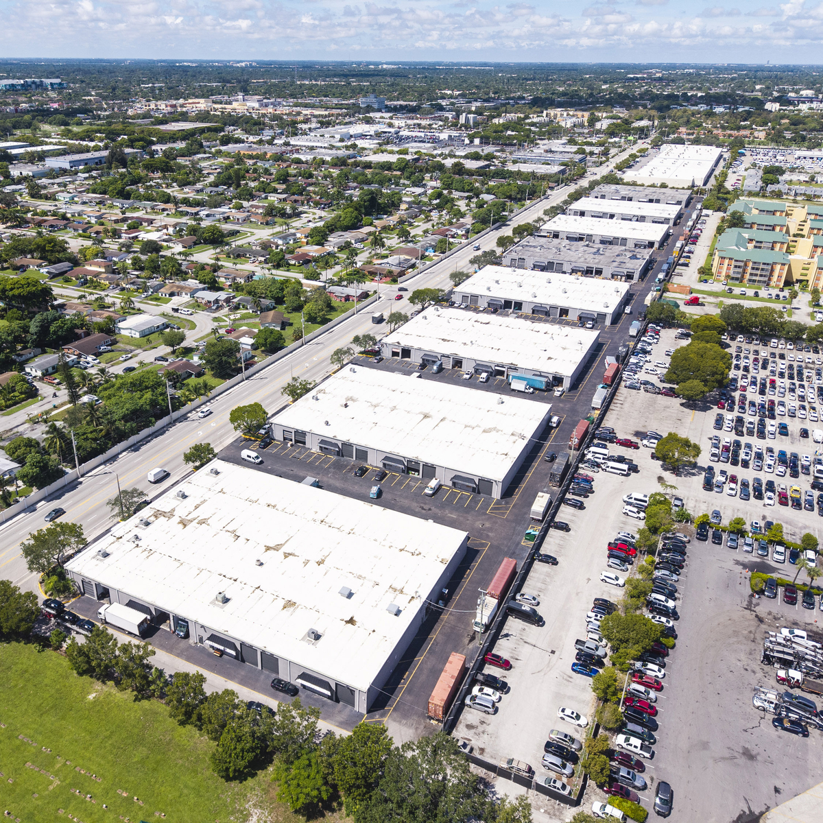 Cushman & Wakefield Represents Harbert Management Corporation in the $81M Sale of the Elevate Broward Industrial Portfolio