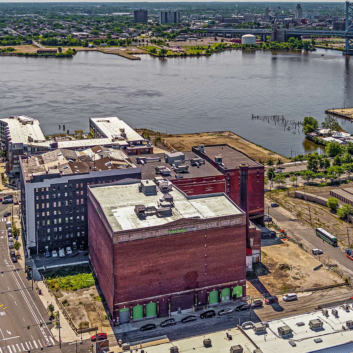 ExtraSpace Columbus Blvd Philadelphia Image Two