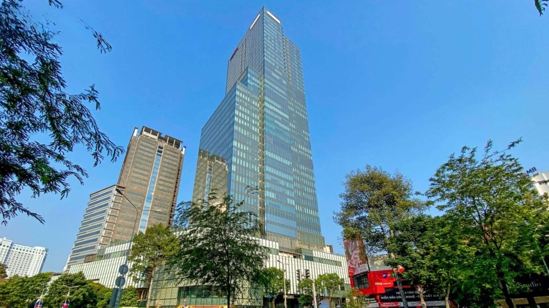 Saigon Centre II – Grade A Office in Ho Chi Minh City CBD