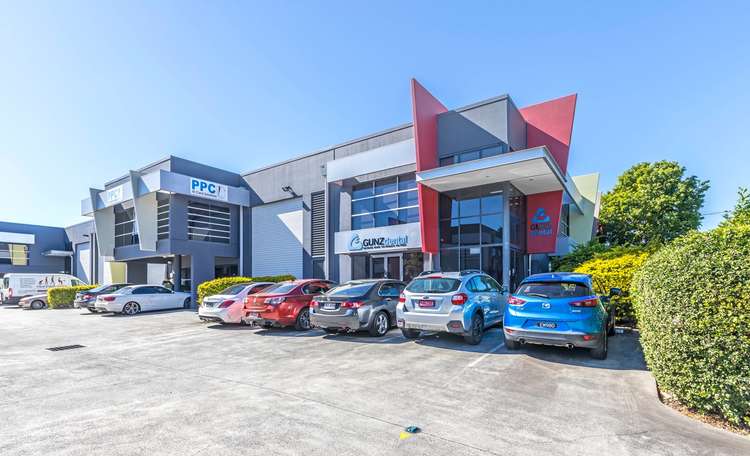AUS_4 & 5, 90 Fison Avenue, Eagle Farm 1_Website.jpg