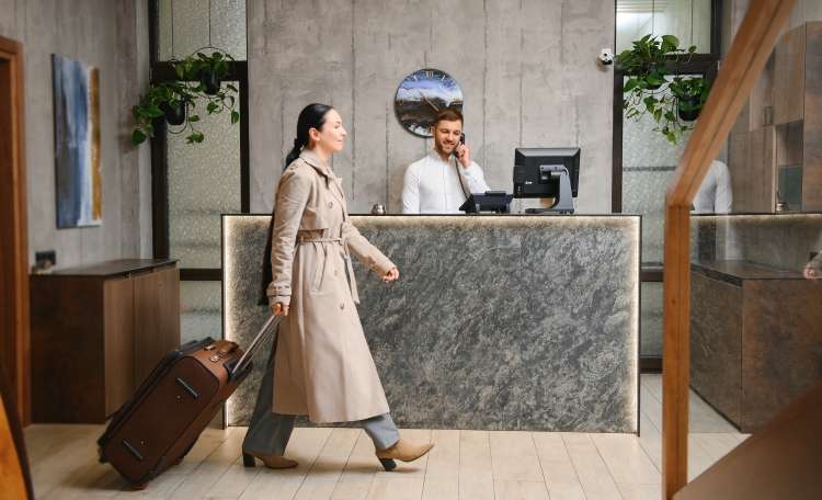 Canada Lodging INNsights Web Card2.jpg