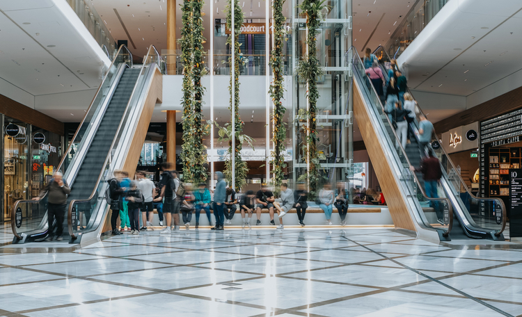 Cushman & Wakefield Takes Over Property Management and Leasing of the Iconic Centre