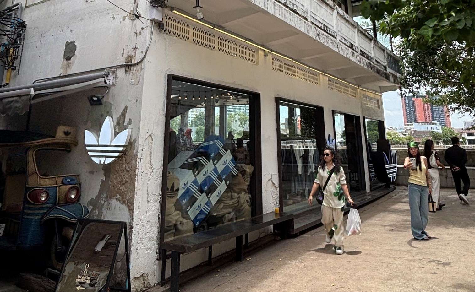 Song Wat Road 8.jpg