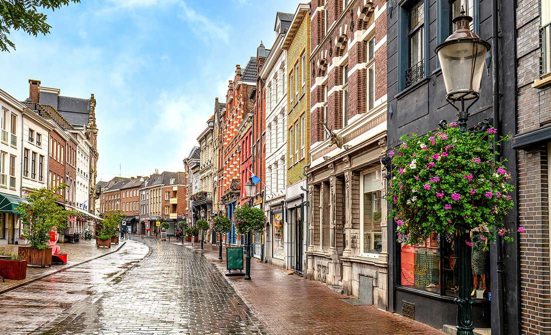 MarketBeat Retail Webcard NLD