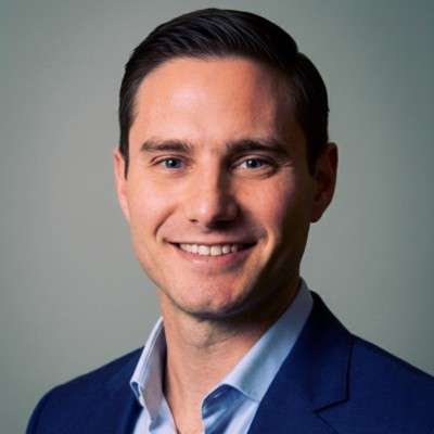 Matthew Etlinger Headshot photo