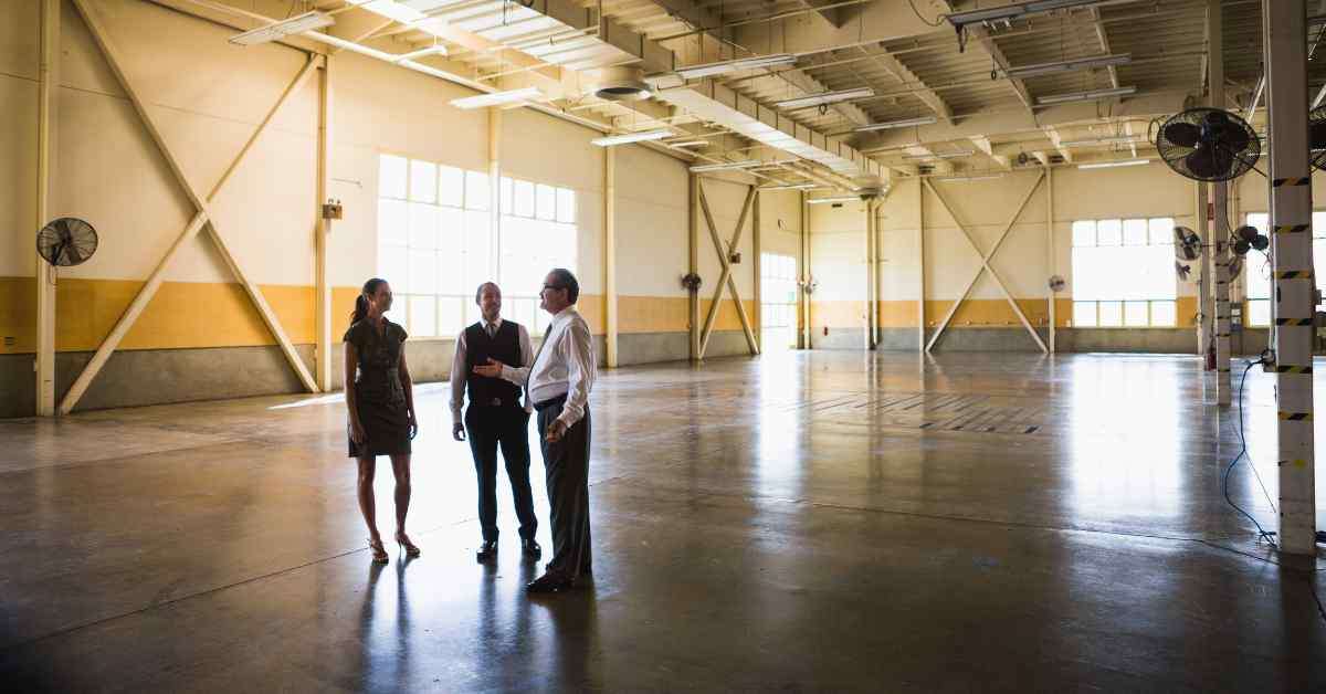 Industrial & Logistics Infill Market Analysis: Navigating the Opportunities and Challenges