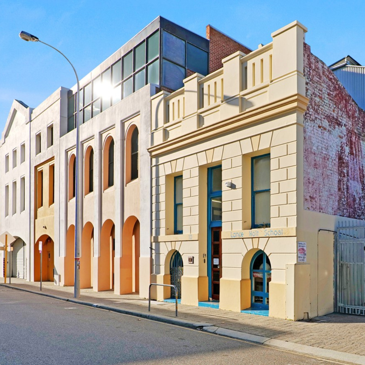 AUS_10 Henry St_1200.png