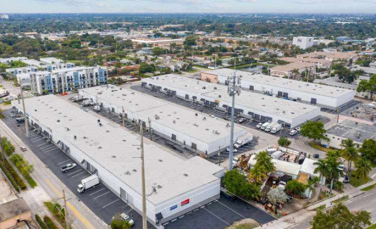 OaklandParkCommerceCenter.jpg